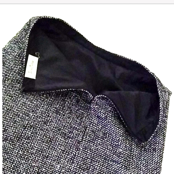 ⭐*TAKE 1/2OFF* Neiman Marcus Wool Skirt VINTAGE - Picture 3 of 16